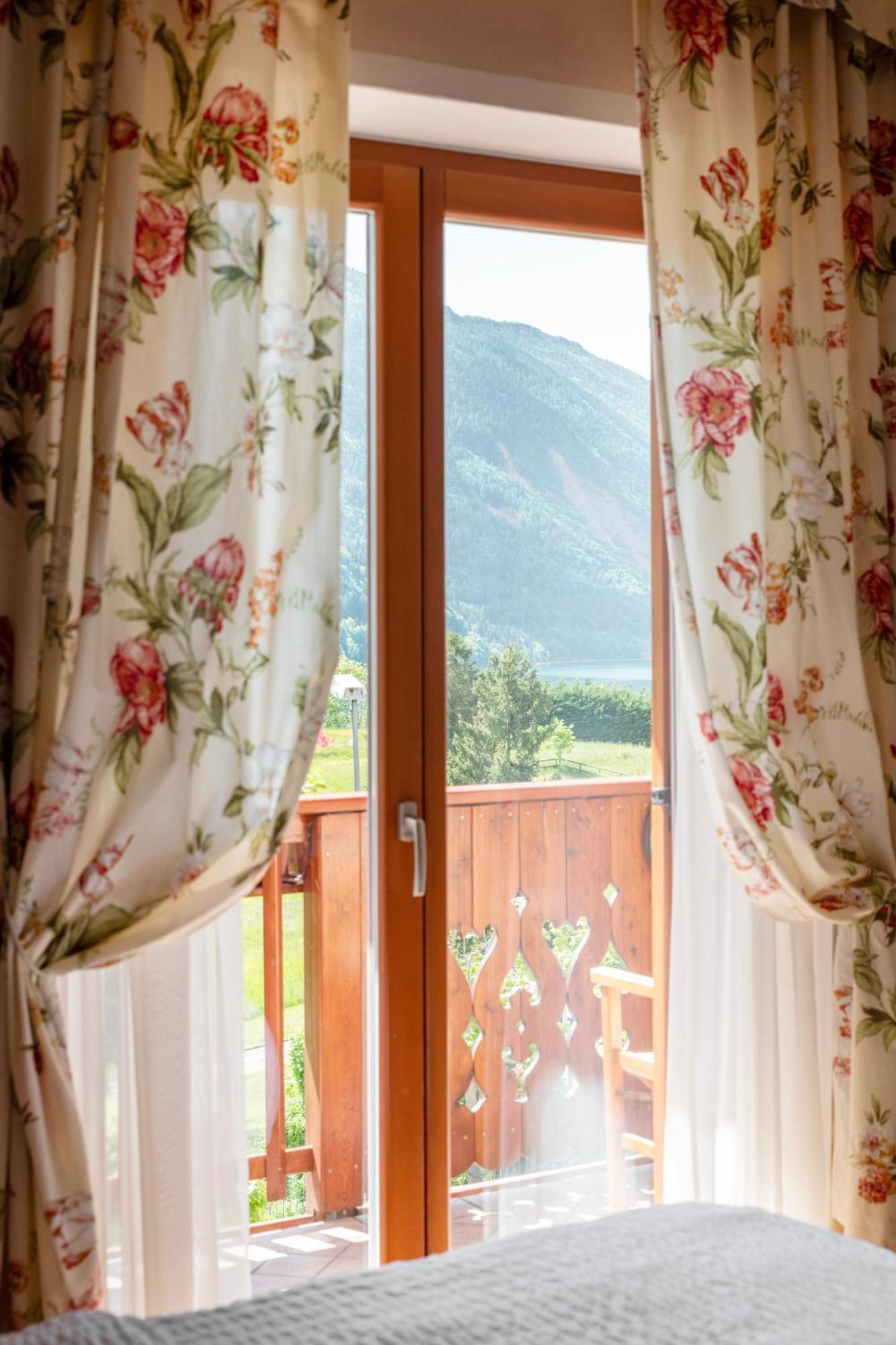Du Hotel 3*